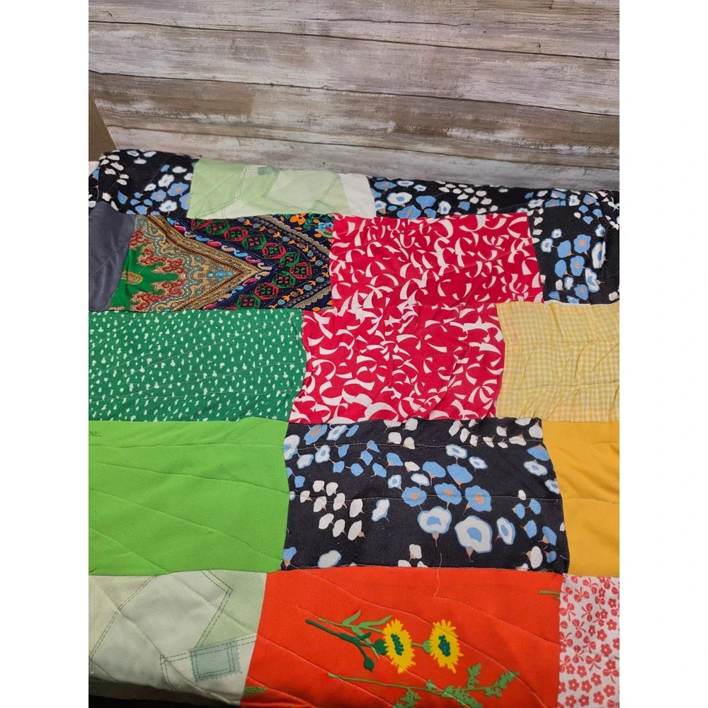 Handmade Vintage Patchwork Quilt Multi Color Floral Paisley Gingham 64x77 READ